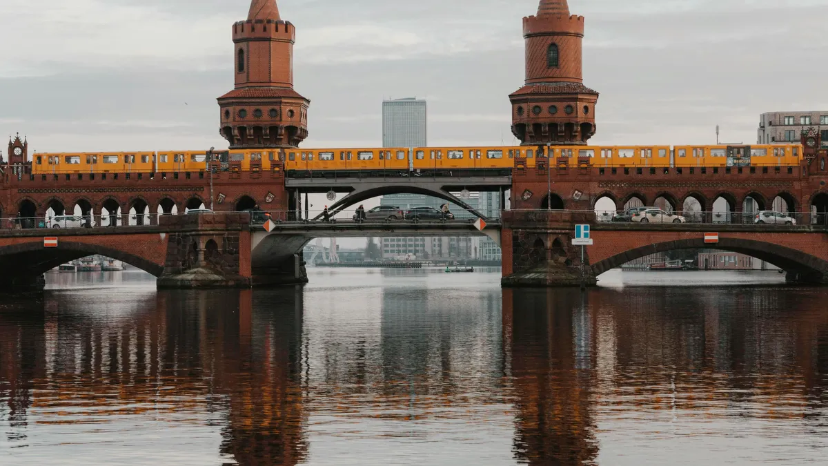 Oberbaum Bridge
