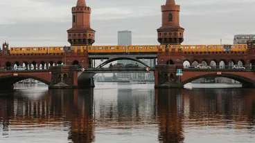 Oberbaum Bridge