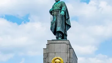 Soviet War Memorial (Treptower Park)