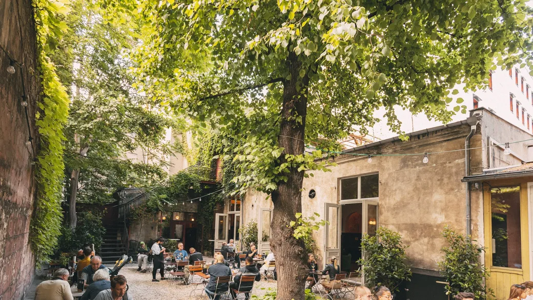 Clärchens Ballhaus
