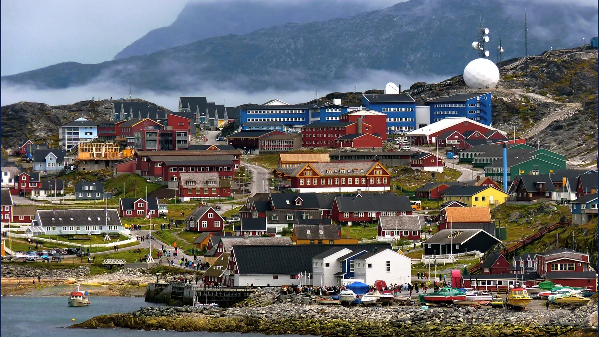 Colonial Harbor Walking Loop (Nuuk)