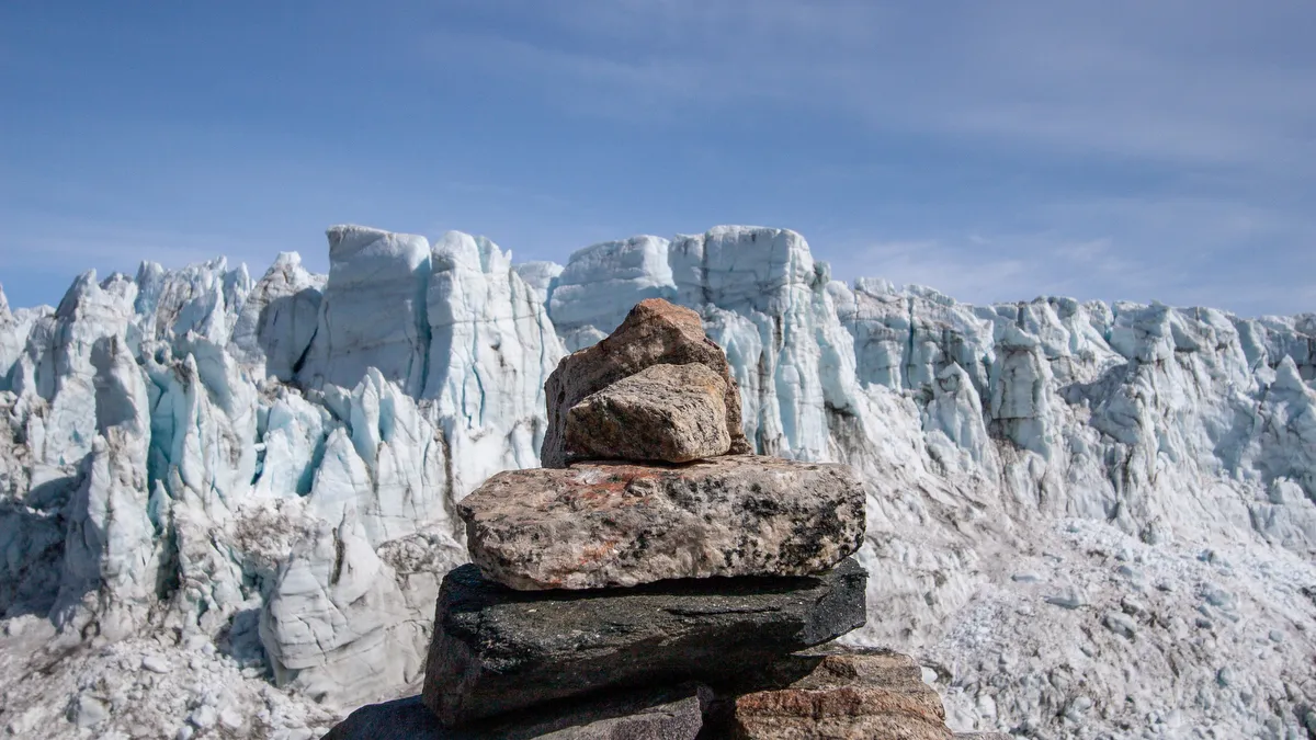 Kangerlussuaq to Sisimiut Trek
