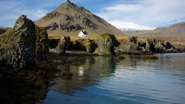 Arnarstapi