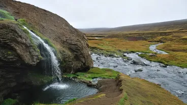 Laugavallalaug Hot Waterfall (Laugavellir)