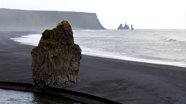 Reynisfjara Beach