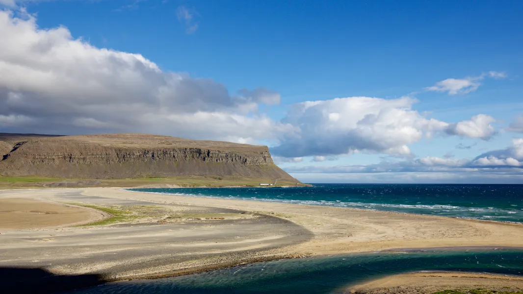 Tungurif - Golden Beach