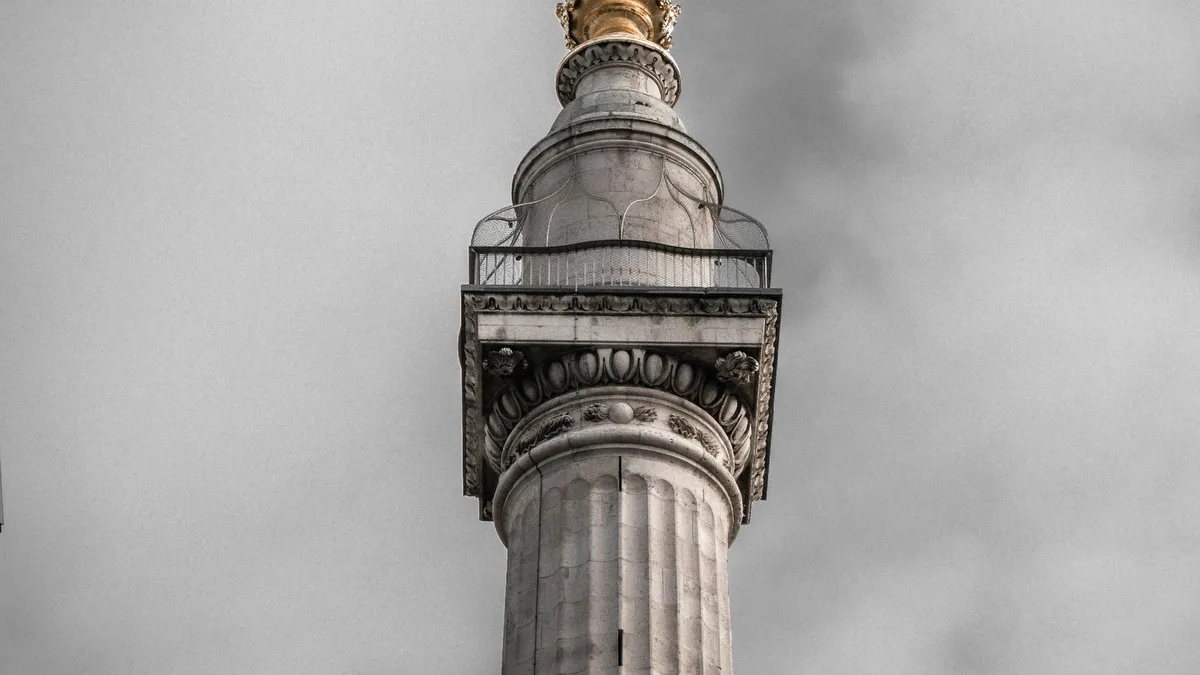 Monument to the Great Fire of London