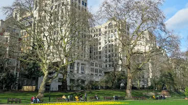 Victoria Embankment Gardens