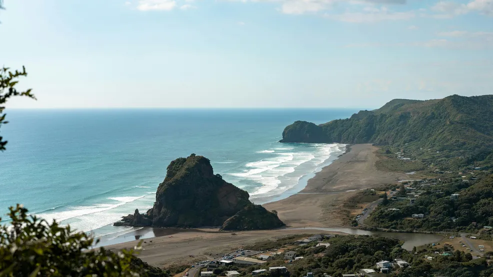 Piha Beach