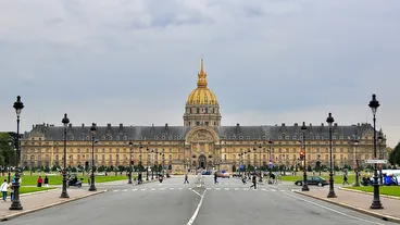 Esplanade des Invalides